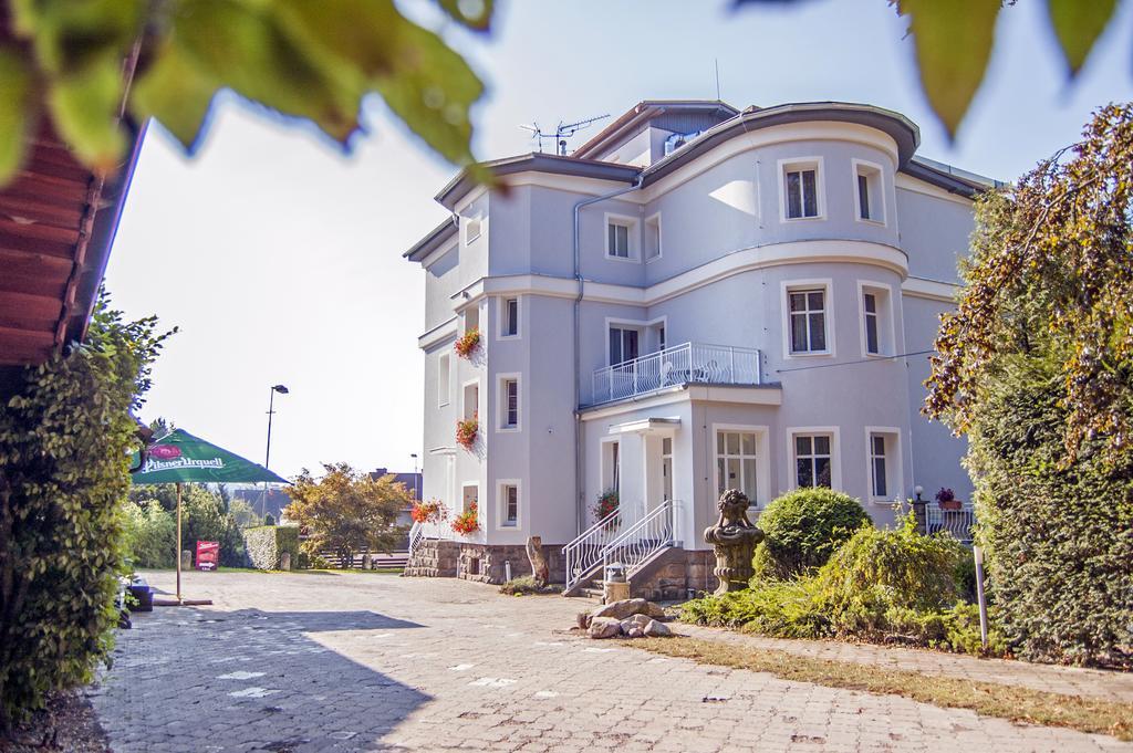 Pension Trautenberk Studenec Buitenkant foto